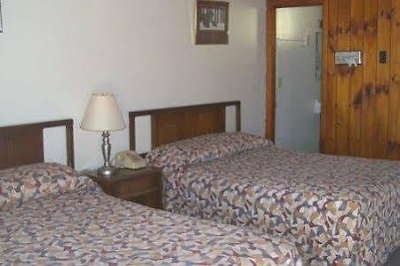 Palmers Motel Вейкфілд Екстер'єр фото